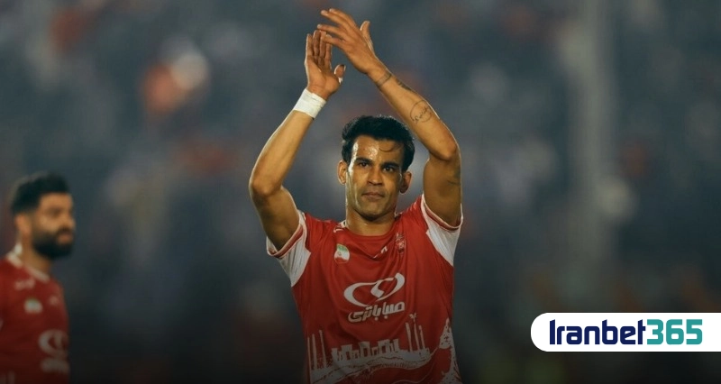 تشویق عیسی آل کثیر توسط هوارادان پرسپولیس