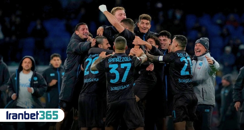 جشن و شادی بازیکنان ناپولی پس از پیروزی